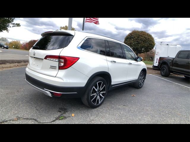 2019 Honda Pilot Touring 8-Passenger