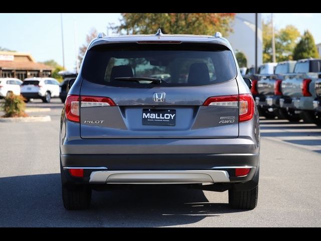 2019 Honda Pilot Touring 8-Passenger