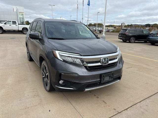 2019 Honda Pilot Touring 8-Passenger