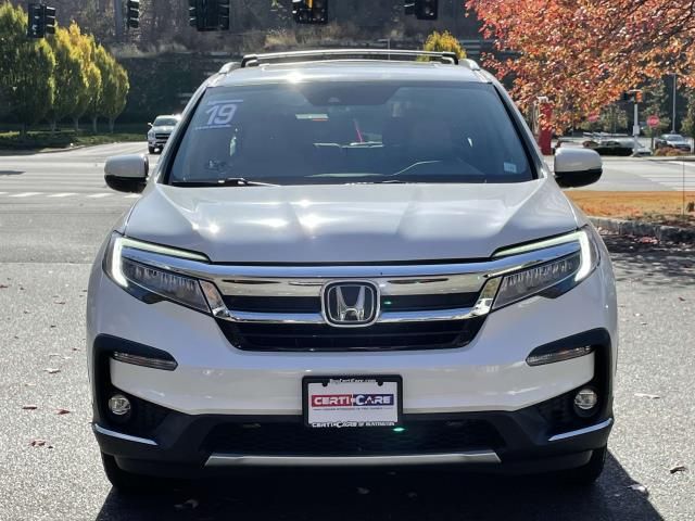 2019 Honda Pilot Touring 8-Passenger