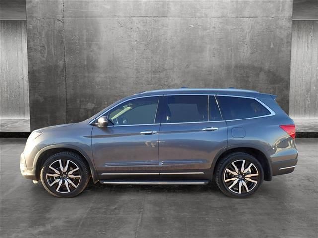 2019 Honda Pilot Touring 7-Passenger