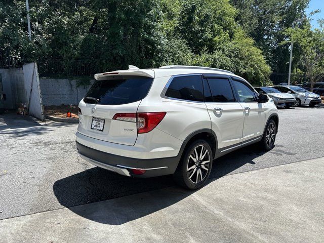 2019 Honda Pilot Touring 8-Passenger