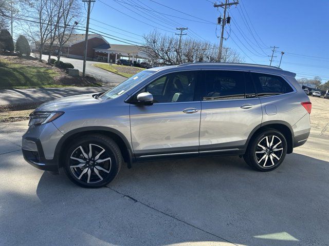 2019 Honda Pilot Touring 8-Passenger