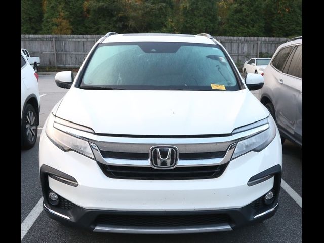 2019 Honda Pilot Touring 8-Passenger