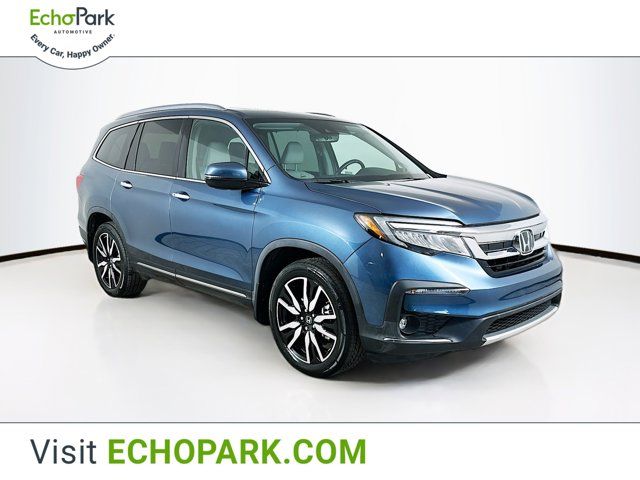 2019 Honda Pilot Touring 8-Passenger