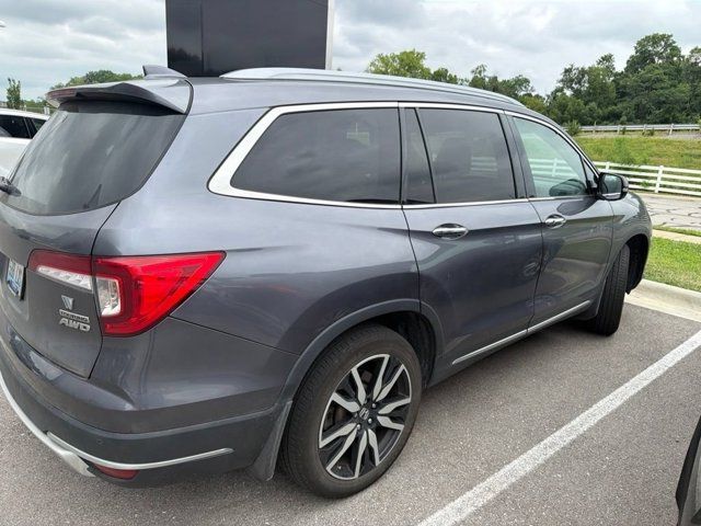 2019 Honda Pilot Touring 8-Passenger