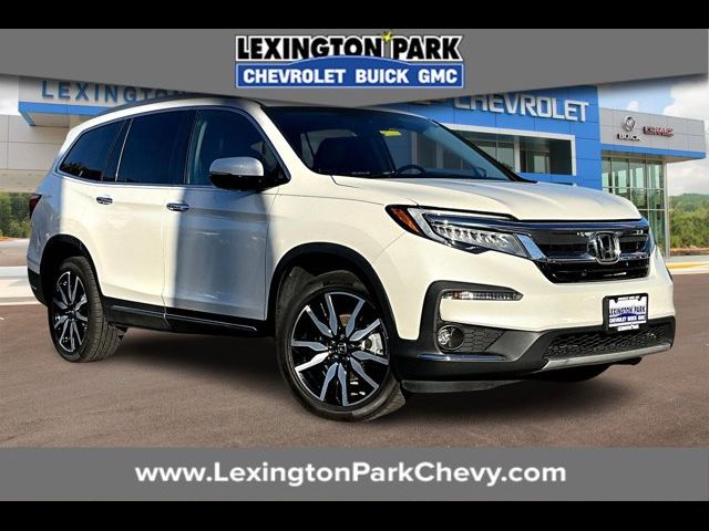 2019 Honda Pilot Touring 8-Passenger