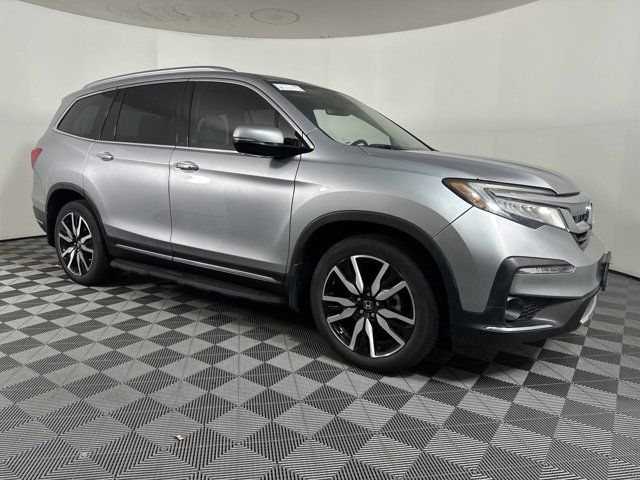 2019 Honda Pilot Touring 8-Passenger