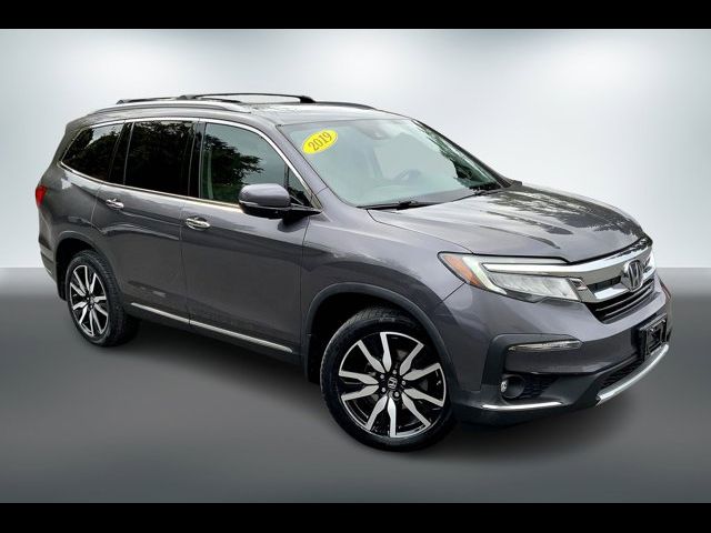 2019 Honda Pilot Touring 8-Passenger