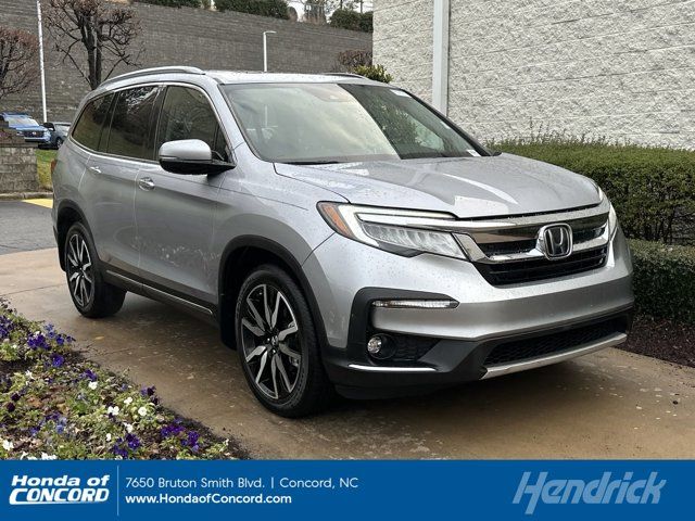 2019 Honda Pilot Touring 8-Passenger