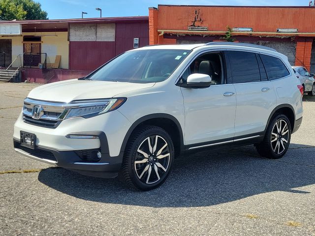 2019 Honda Pilot Touring 8-Passenger