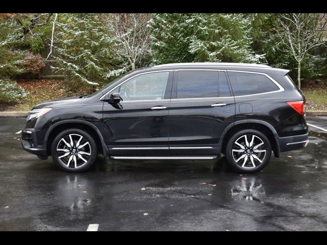 2019 Honda Pilot Touring 8-Passenger