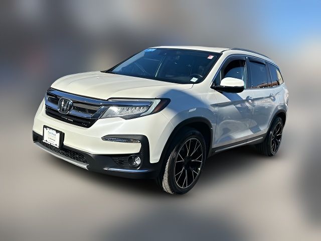 2019 Honda Pilot Touring 8-Passenger