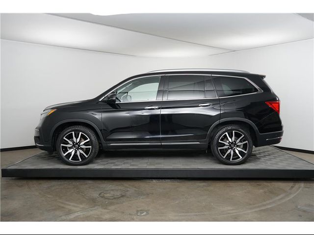 2019 Honda Pilot Touring 8-Passenger