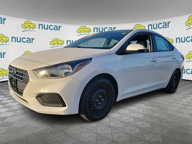 2019 Hyundai Accent SE