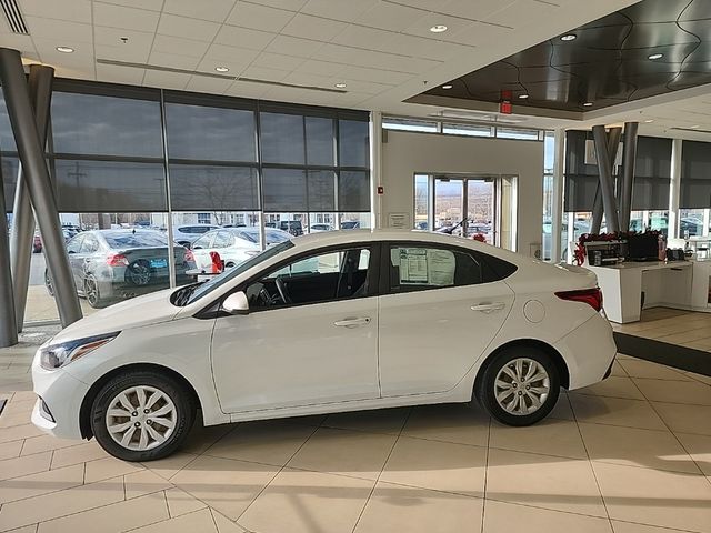 2019 Hyundai Accent SE