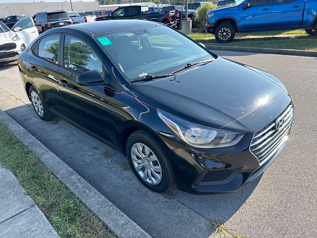 2019 Hyundai Accent SE