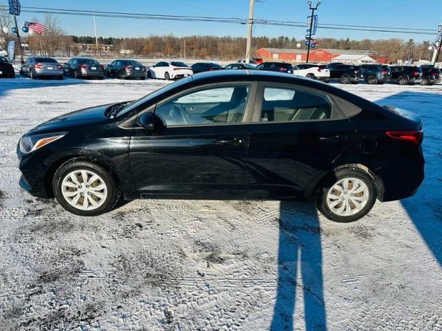 2019 Hyundai Accent SE