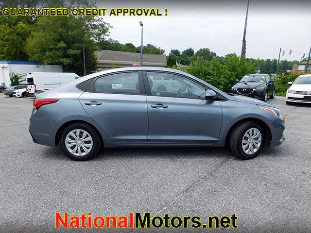 2019 Hyundai Accent SE