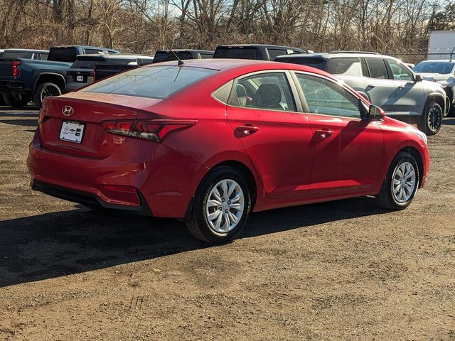 2019 Hyundai Accent SE