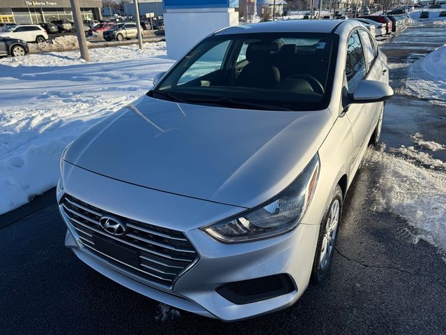 2019 Hyundai Accent SE