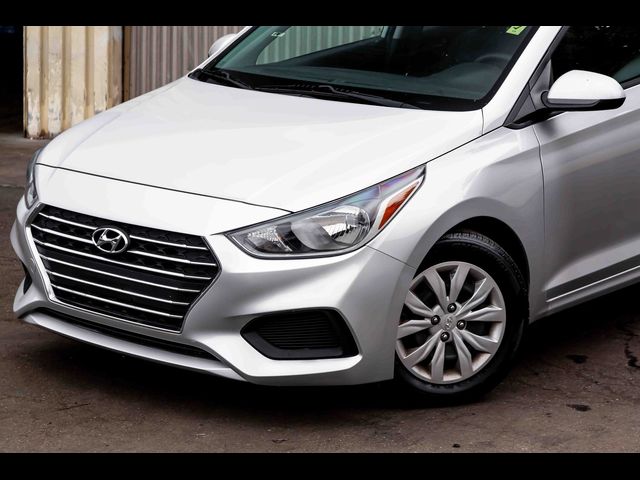 2019 Hyundai Accent SE