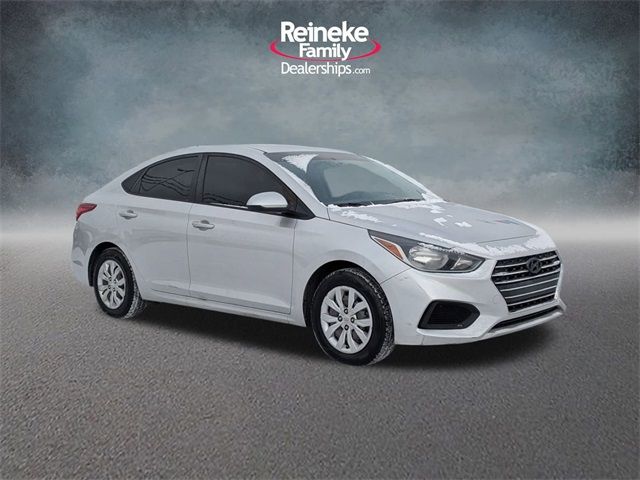 2019 Hyundai Accent SE