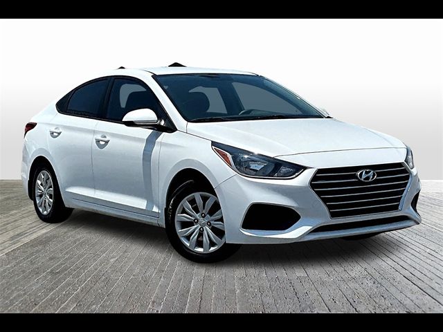 2019 Hyundai Accent SE