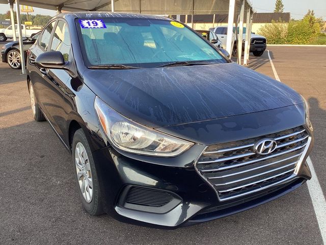 2019 Hyundai Accent SE