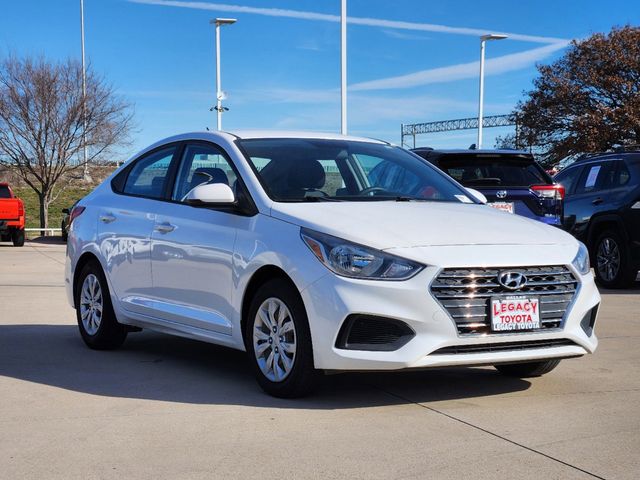 2019 Hyundai Accent SE