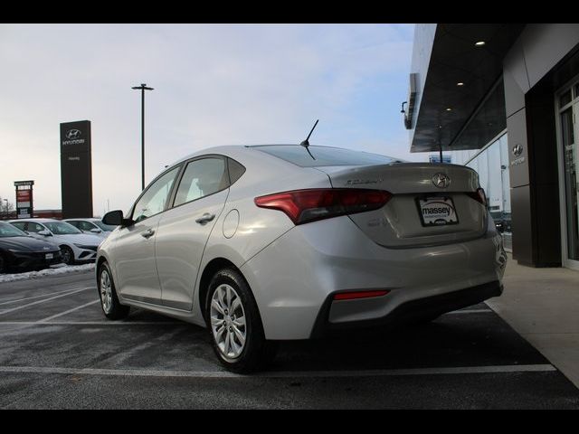 2019 Hyundai Accent SE