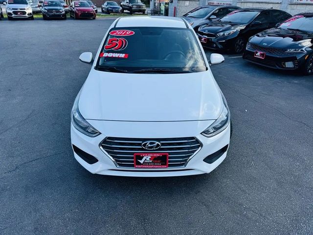 2019 Hyundai Accent SE