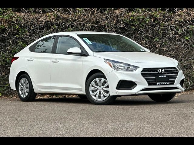 2019 Hyundai Accent SE