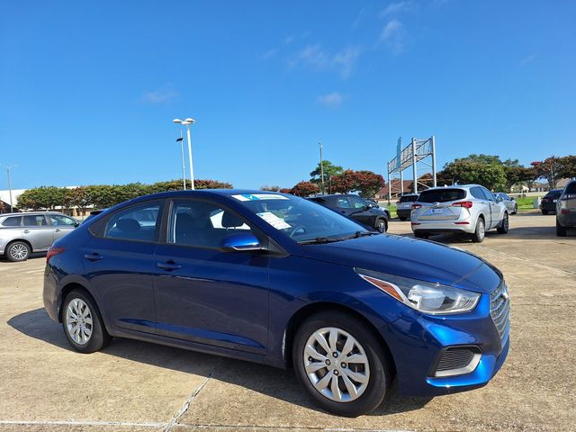 2019 Hyundai Accent SE