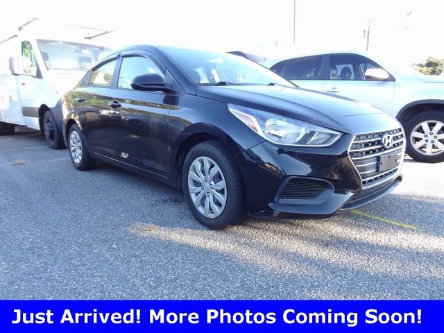 2019 Hyundai Accent SE