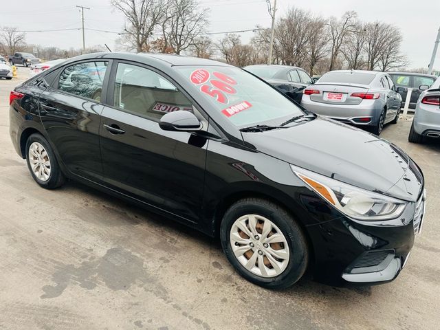 2019 Hyundai Accent SE