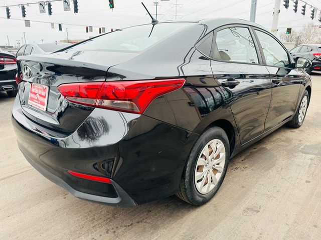 2019 Hyundai Accent SE