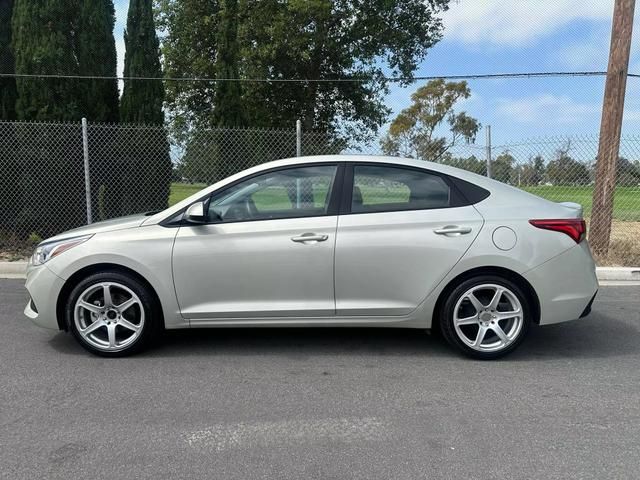 2019 Hyundai Accent SE