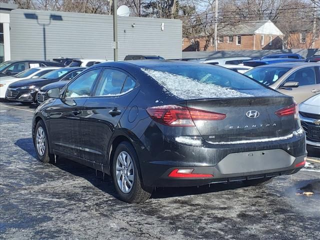 2019 Hyundai Elantra SE