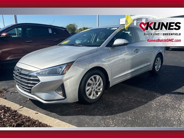 2019 Hyundai Elantra SE