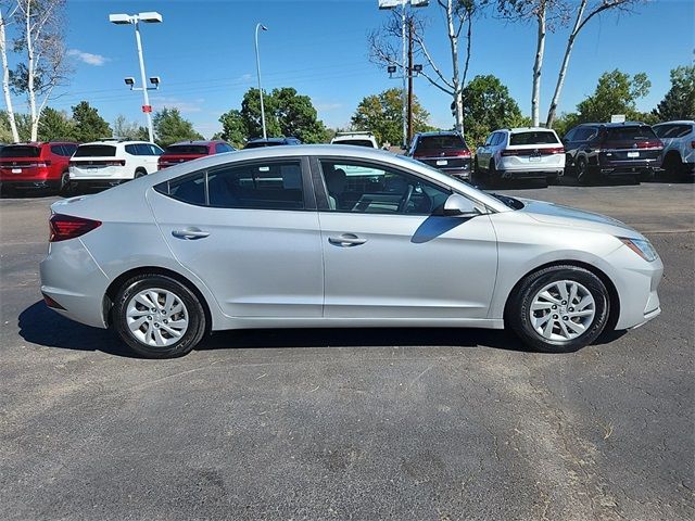 2019 Hyundai Elantra SE