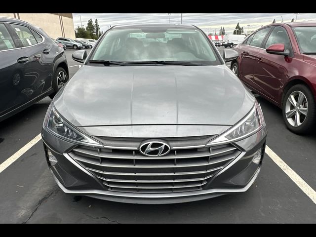 2019 Hyundai Elantra SE