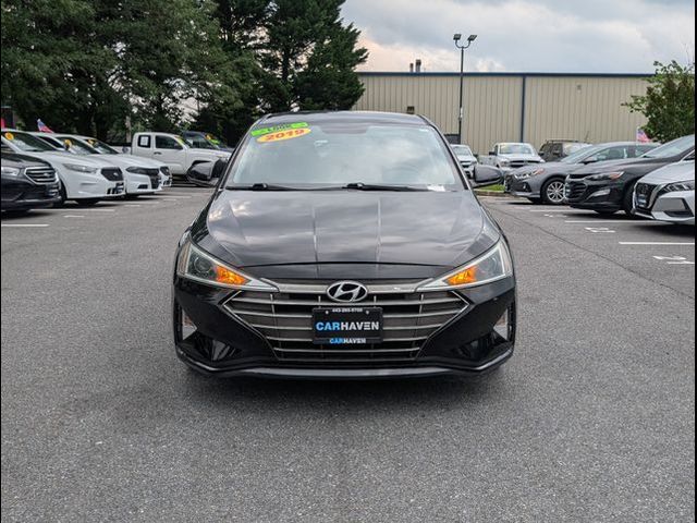2019 Hyundai Elantra SE
