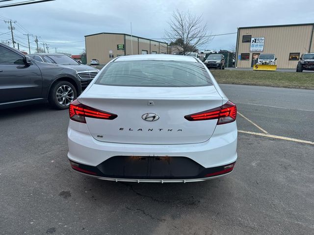 2019 Hyundai Elantra SE