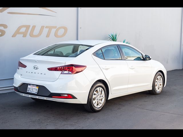 2019 Hyundai Elantra SE