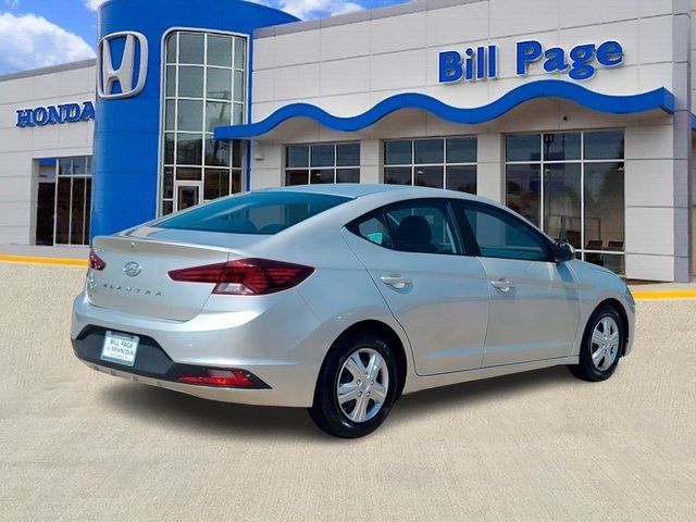 2019 Hyundai Elantra SE