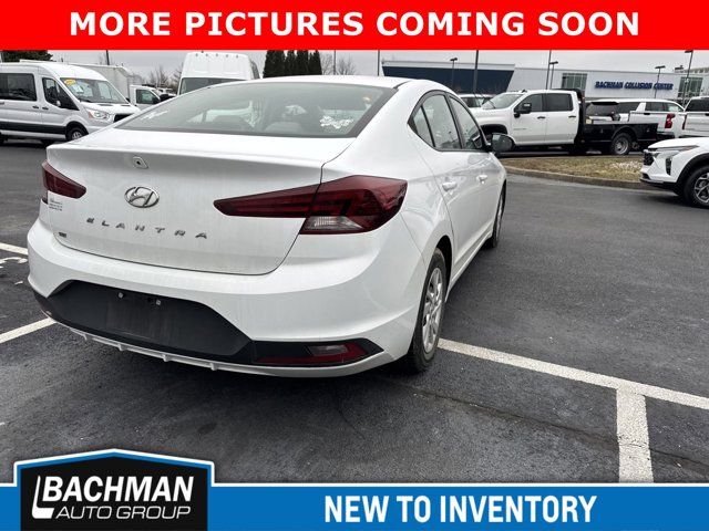 2019 Hyundai Elantra SE