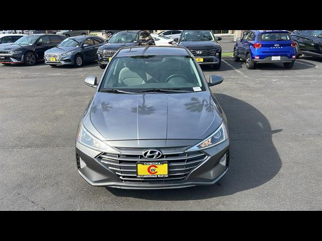 2019 Hyundai Elantra SE