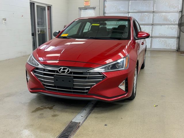 2019 Hyundai Elantra SE