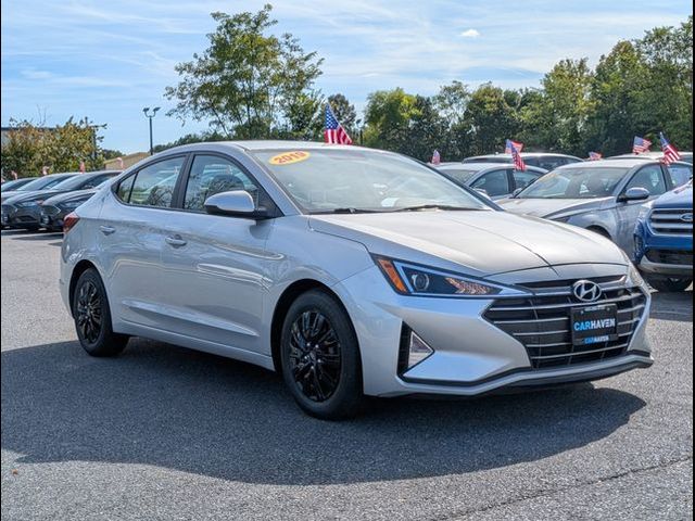 2019 Hyundai Elantra SE